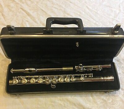 selmer bundy flute serial number